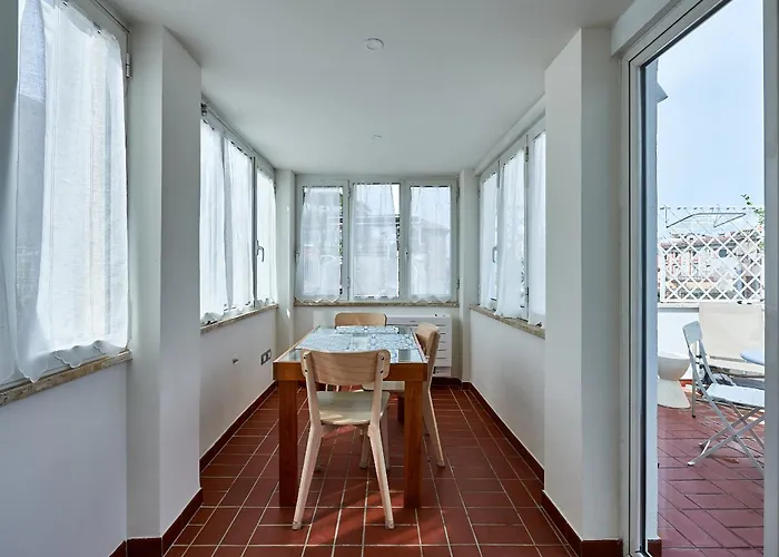 Blue Penthouse Vicino Piazza Navona * Rom